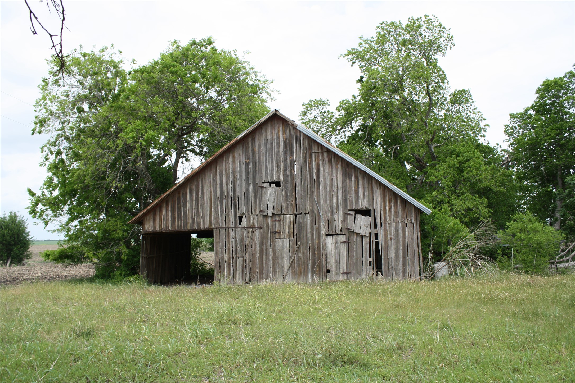 main property photo 19
