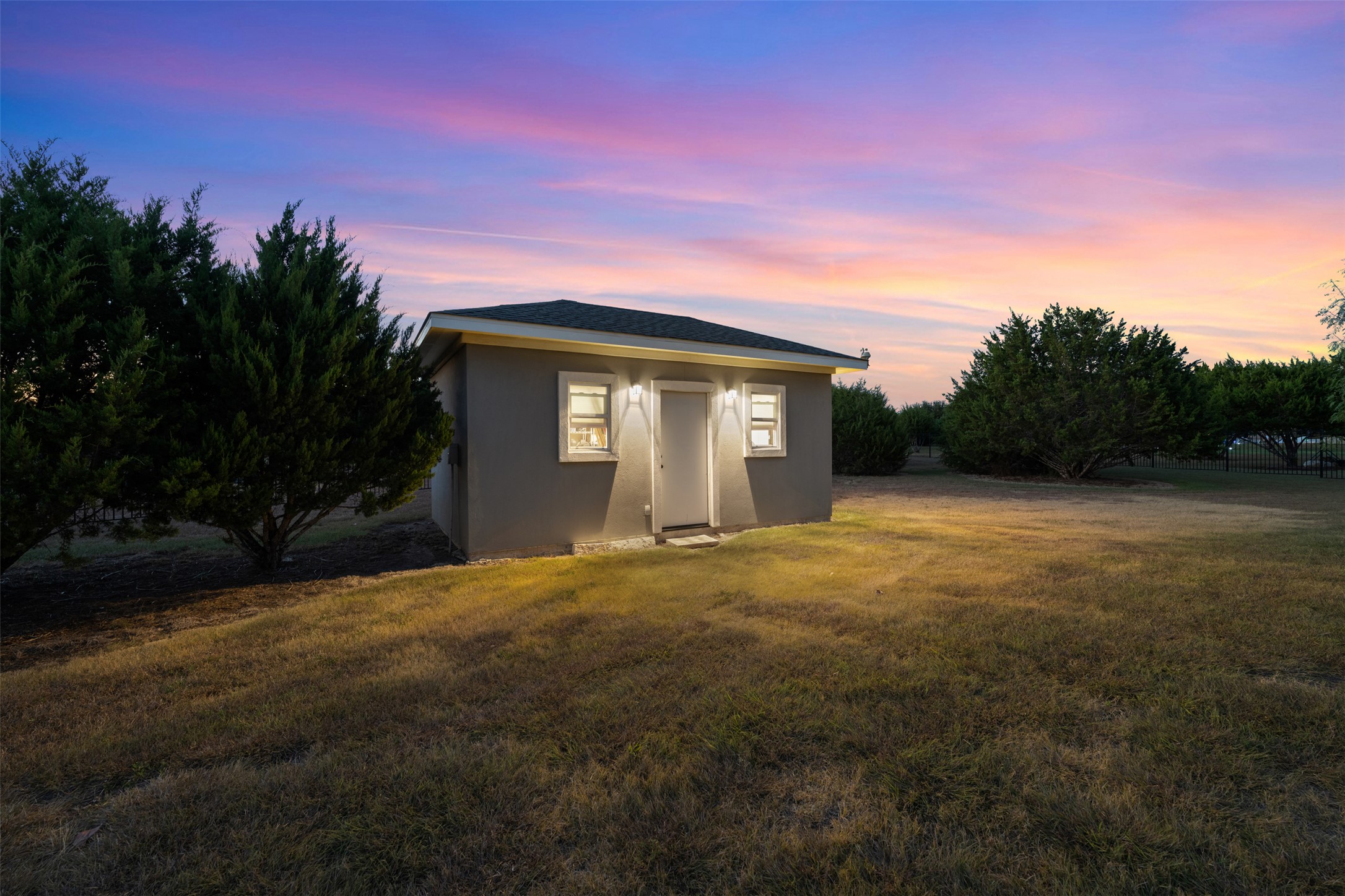 main property photo 36