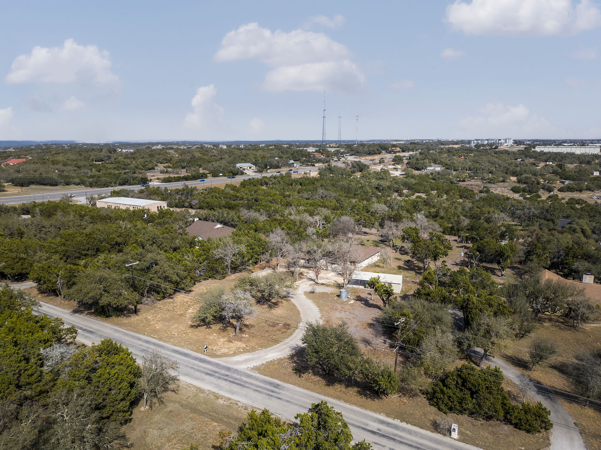 main property photo 33