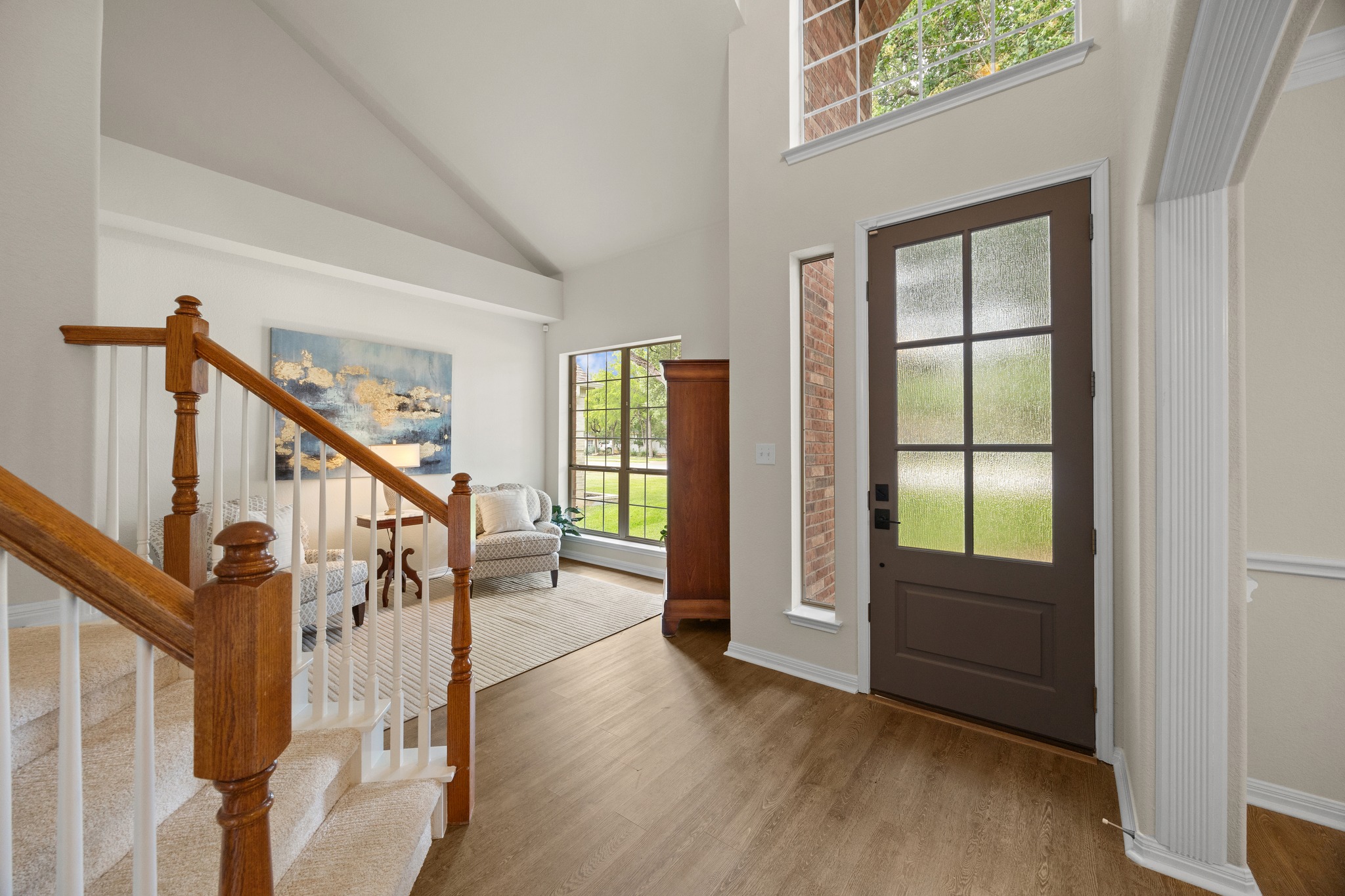 main property photo 7