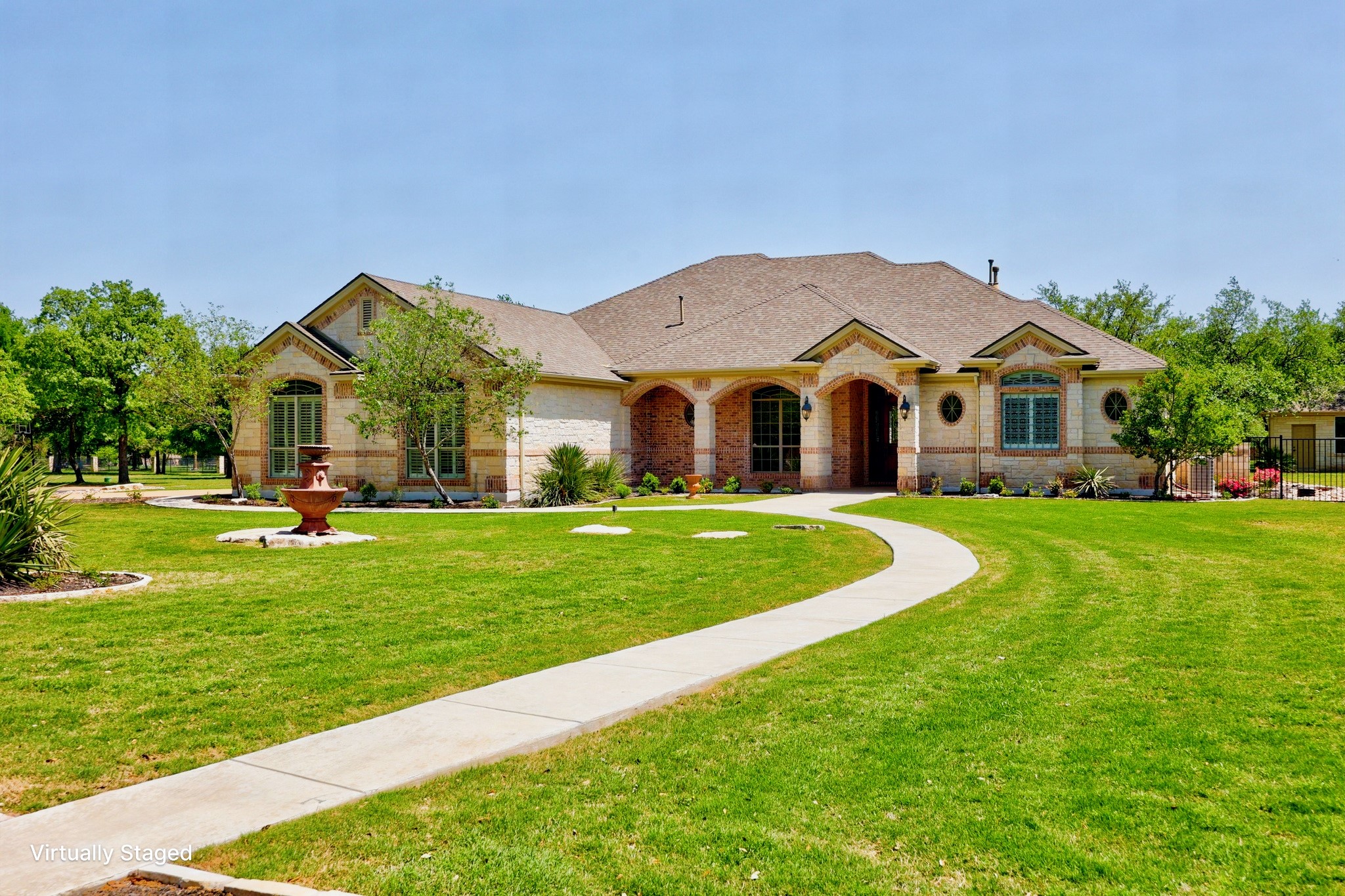 main property photo 23