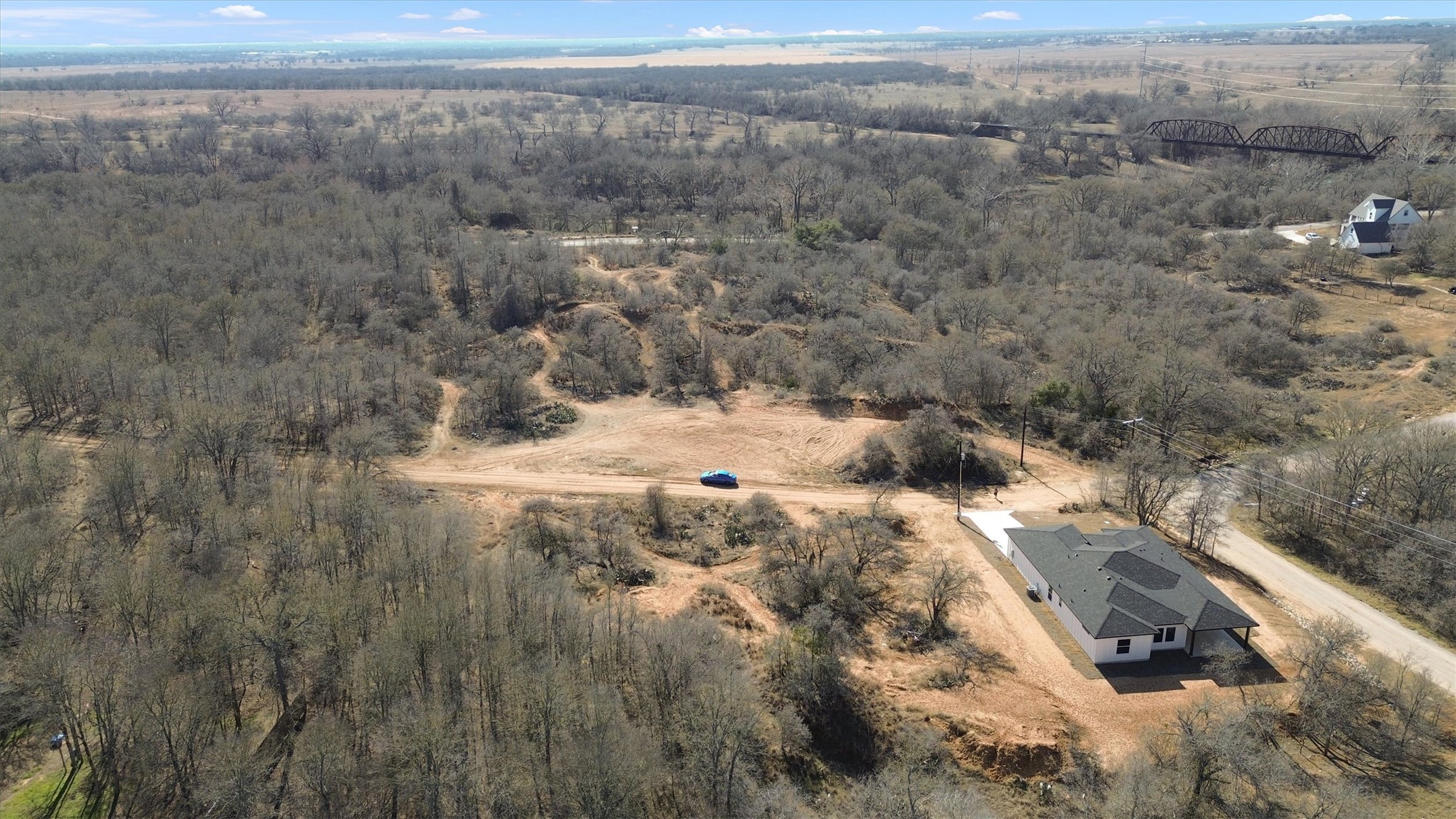 main property photo 4