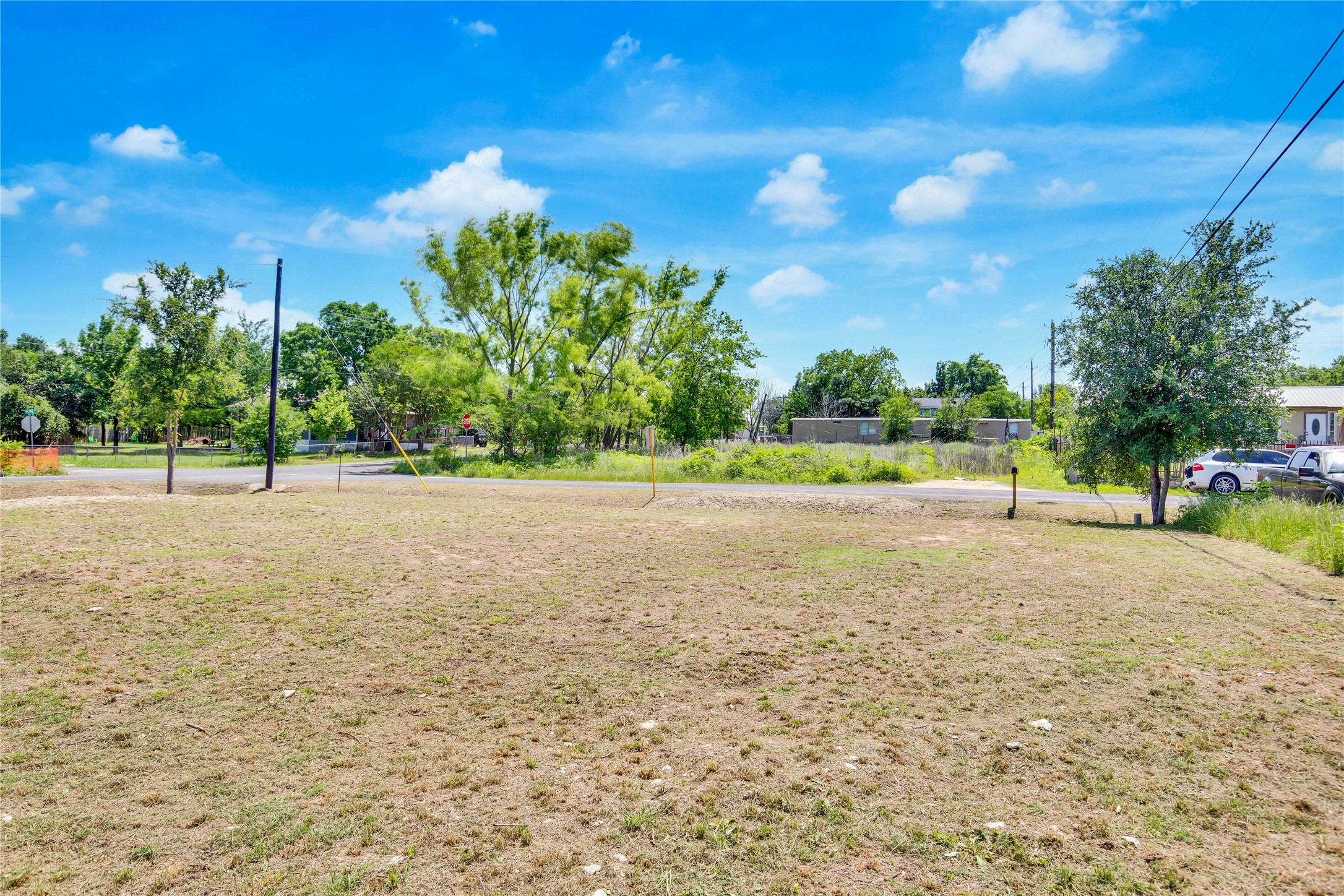 main property photo 11