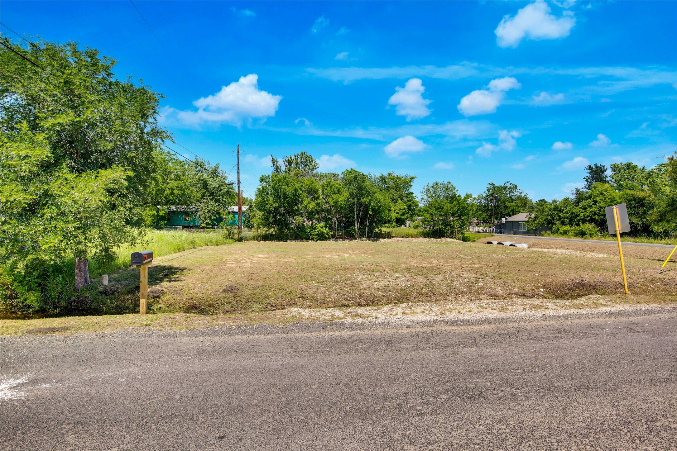 main property photo 3