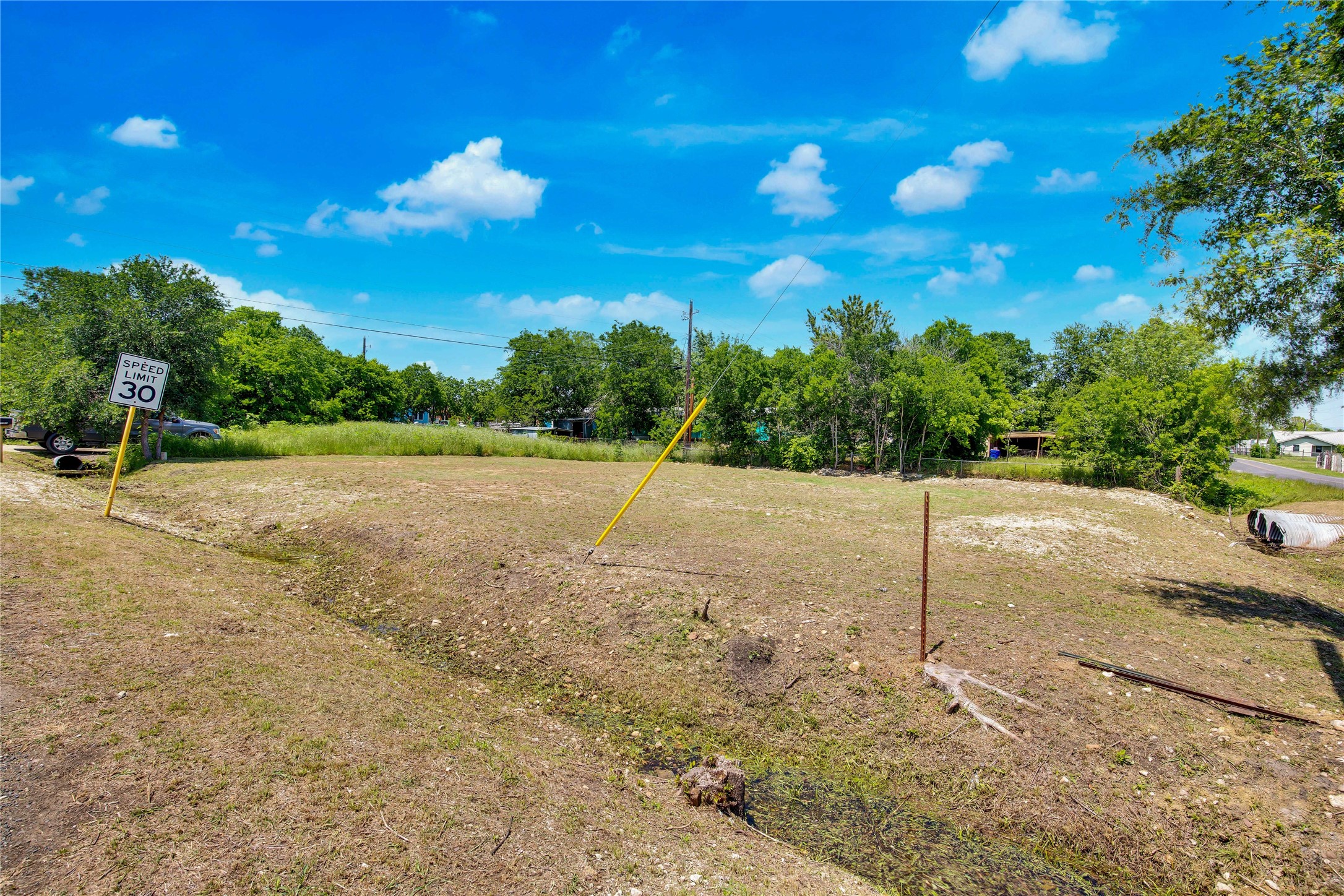 main property photo 6