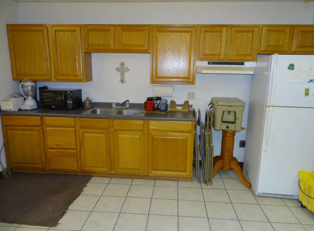 main property photo 17