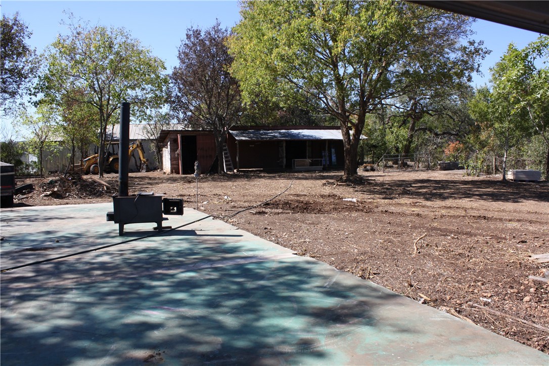 main property photo 12