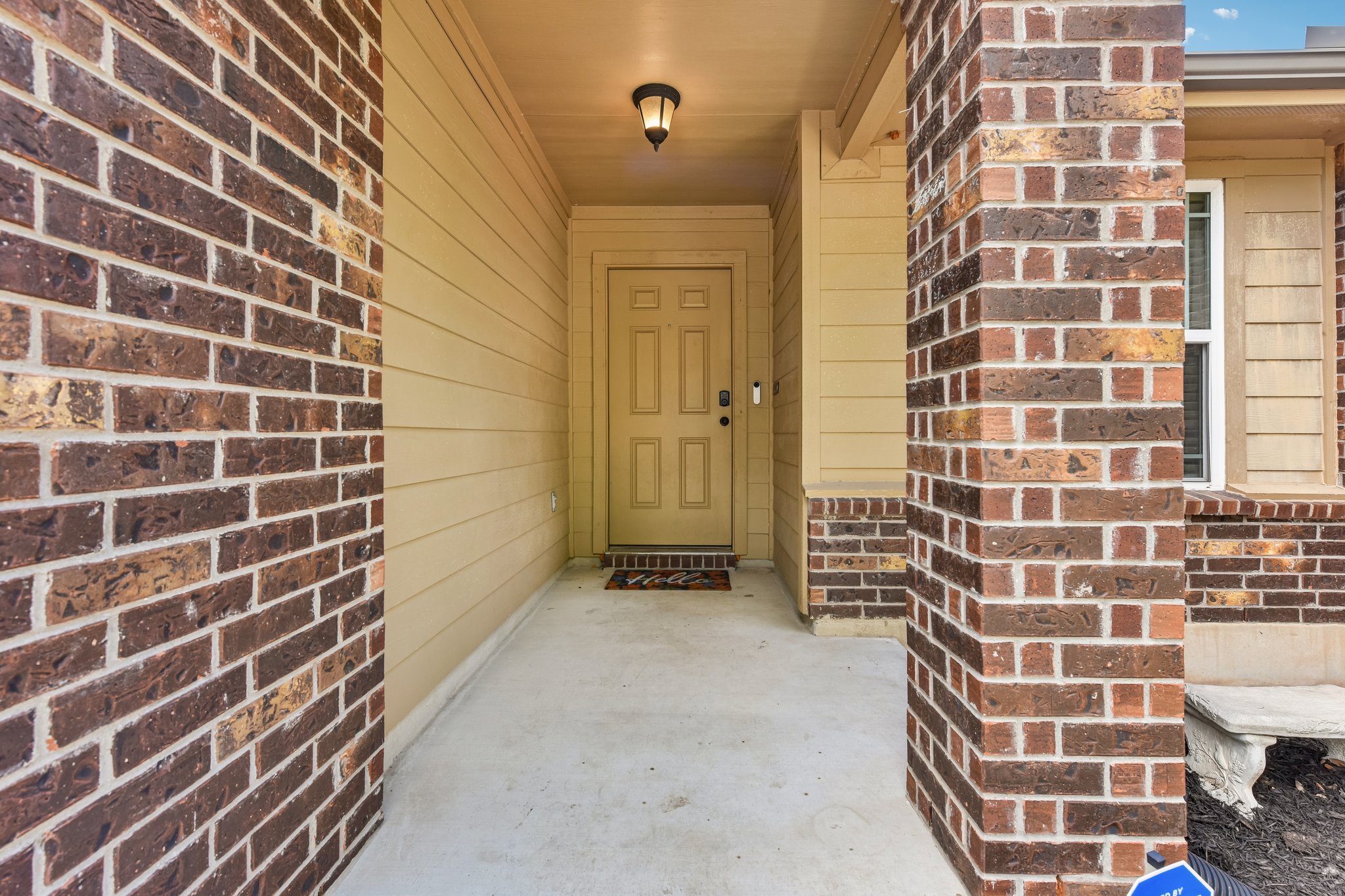 main property photo 11