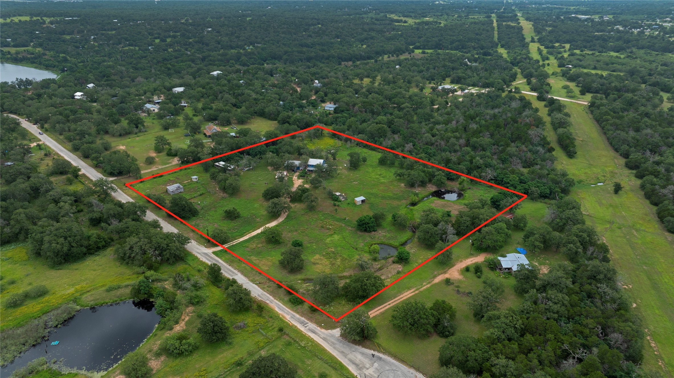 main property photo 3