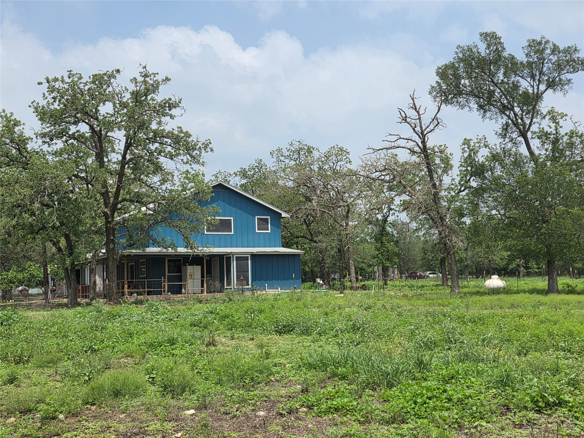main property photo 4
