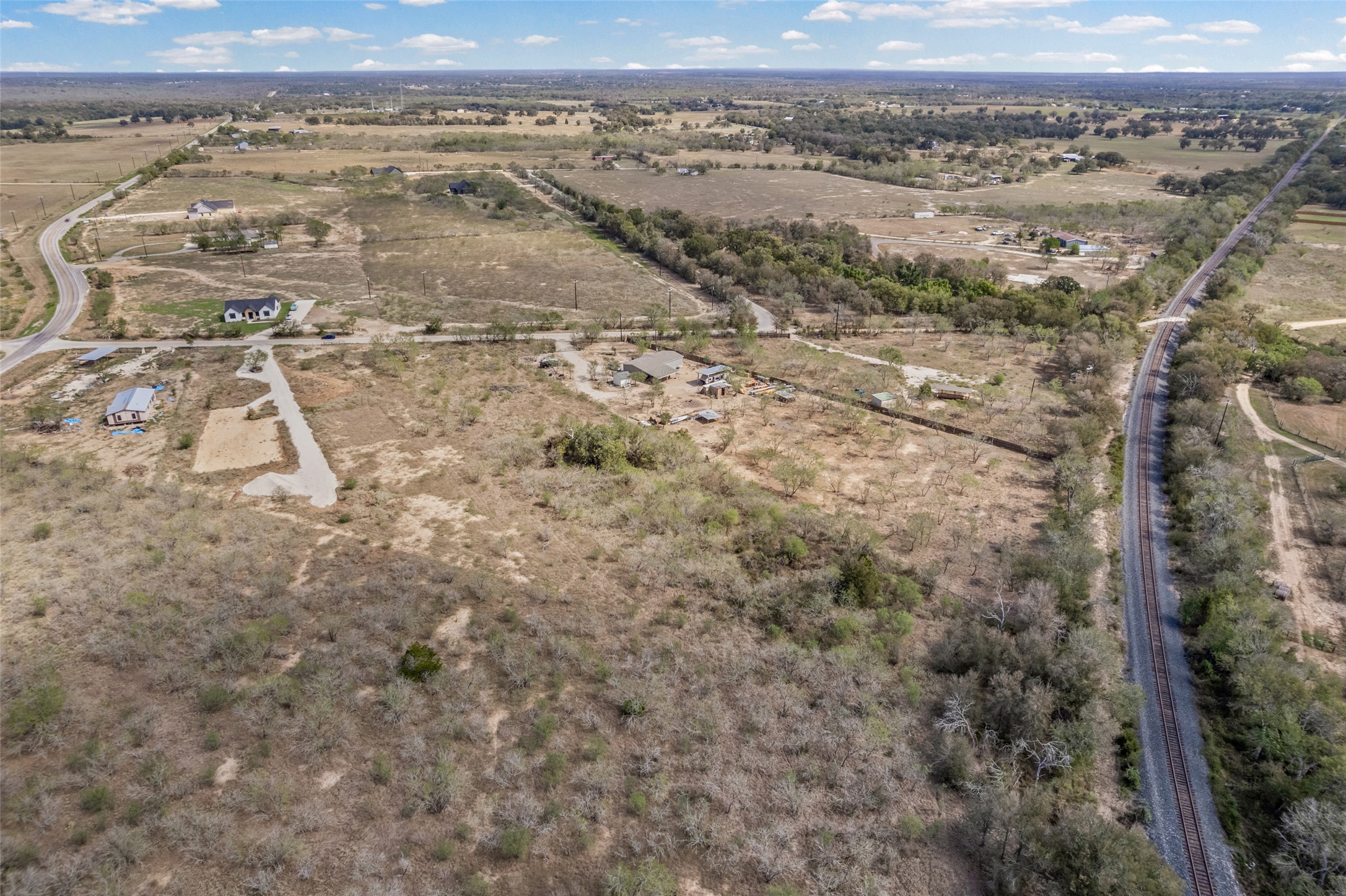 main property photo 10