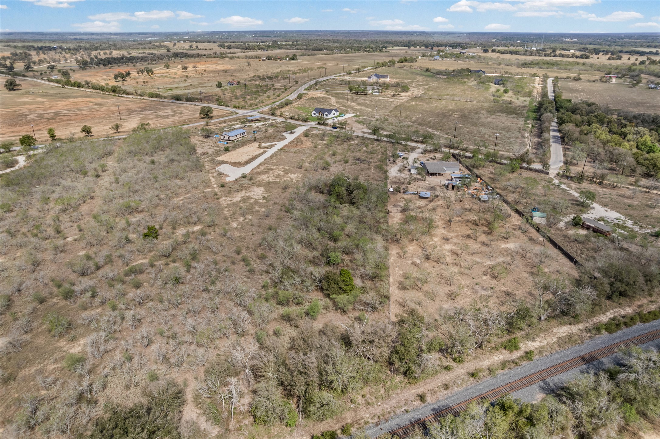 main property photo 12