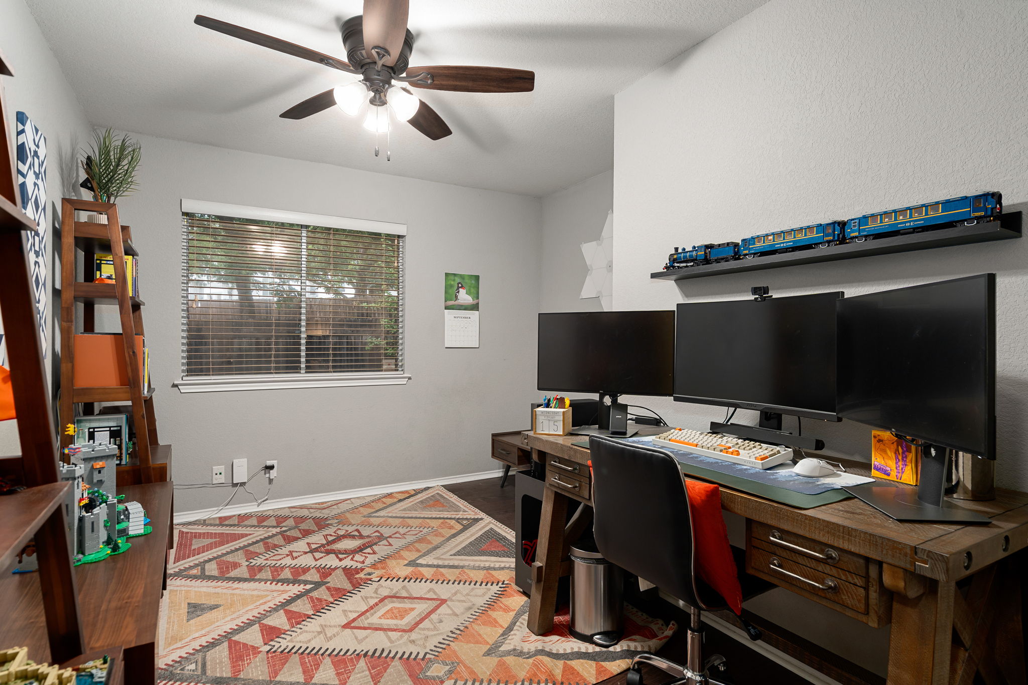 main property photo 19