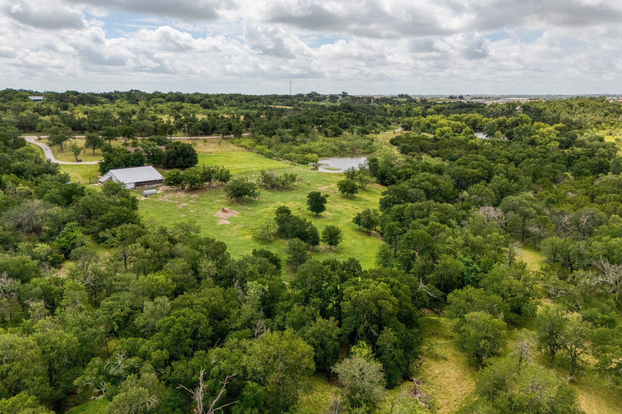 main property photo 9