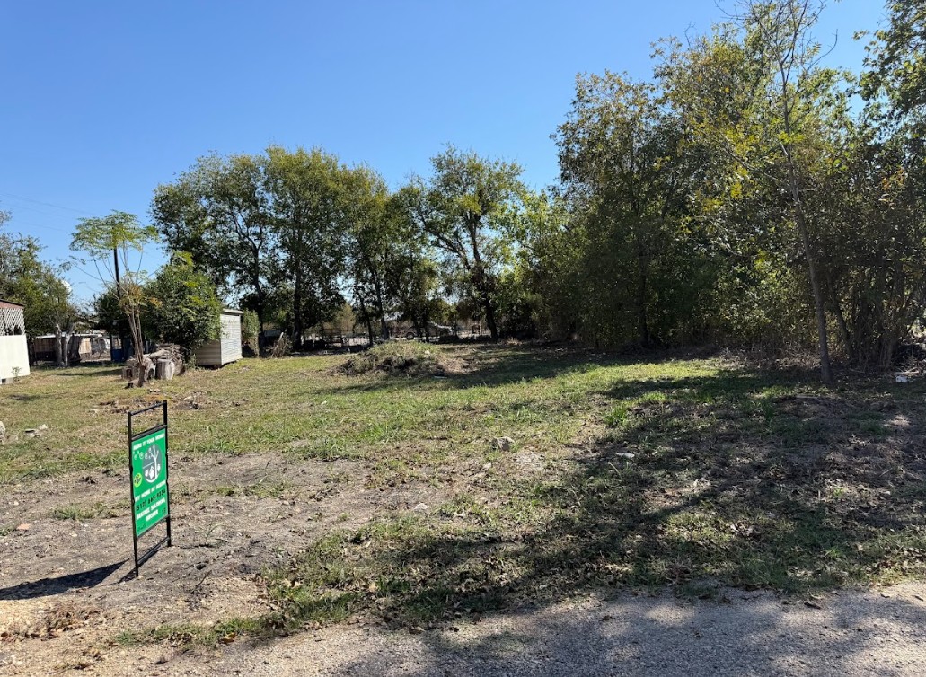 main property photo 10