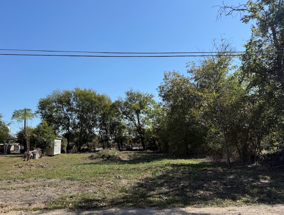 main property photo 6
