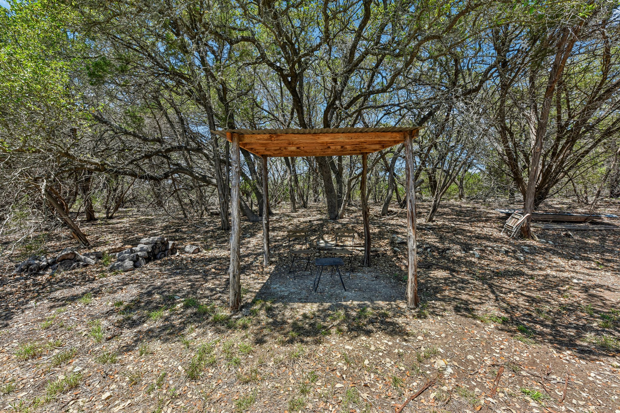 main property photo 31
