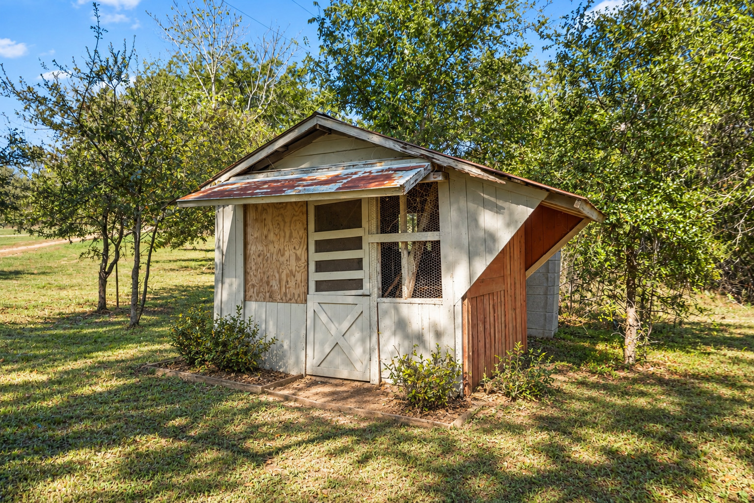 main property photo 26