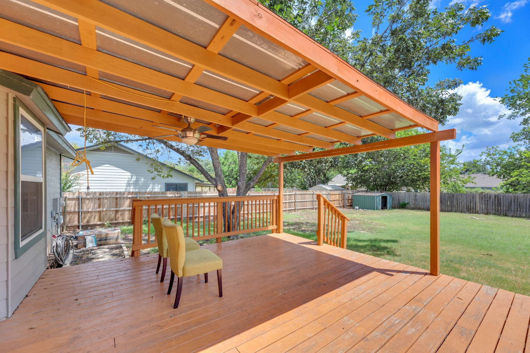 main property photo 28
