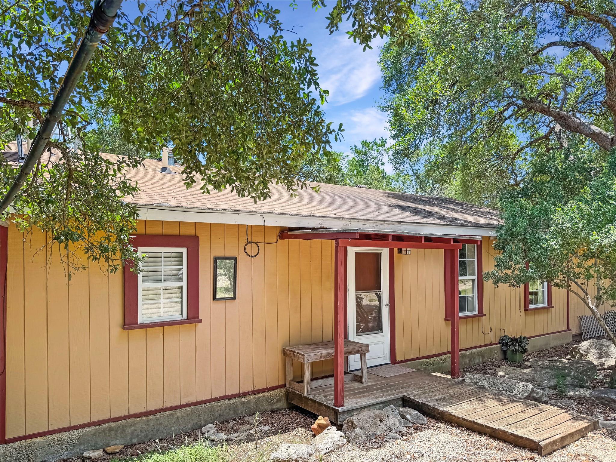 main property photo 12