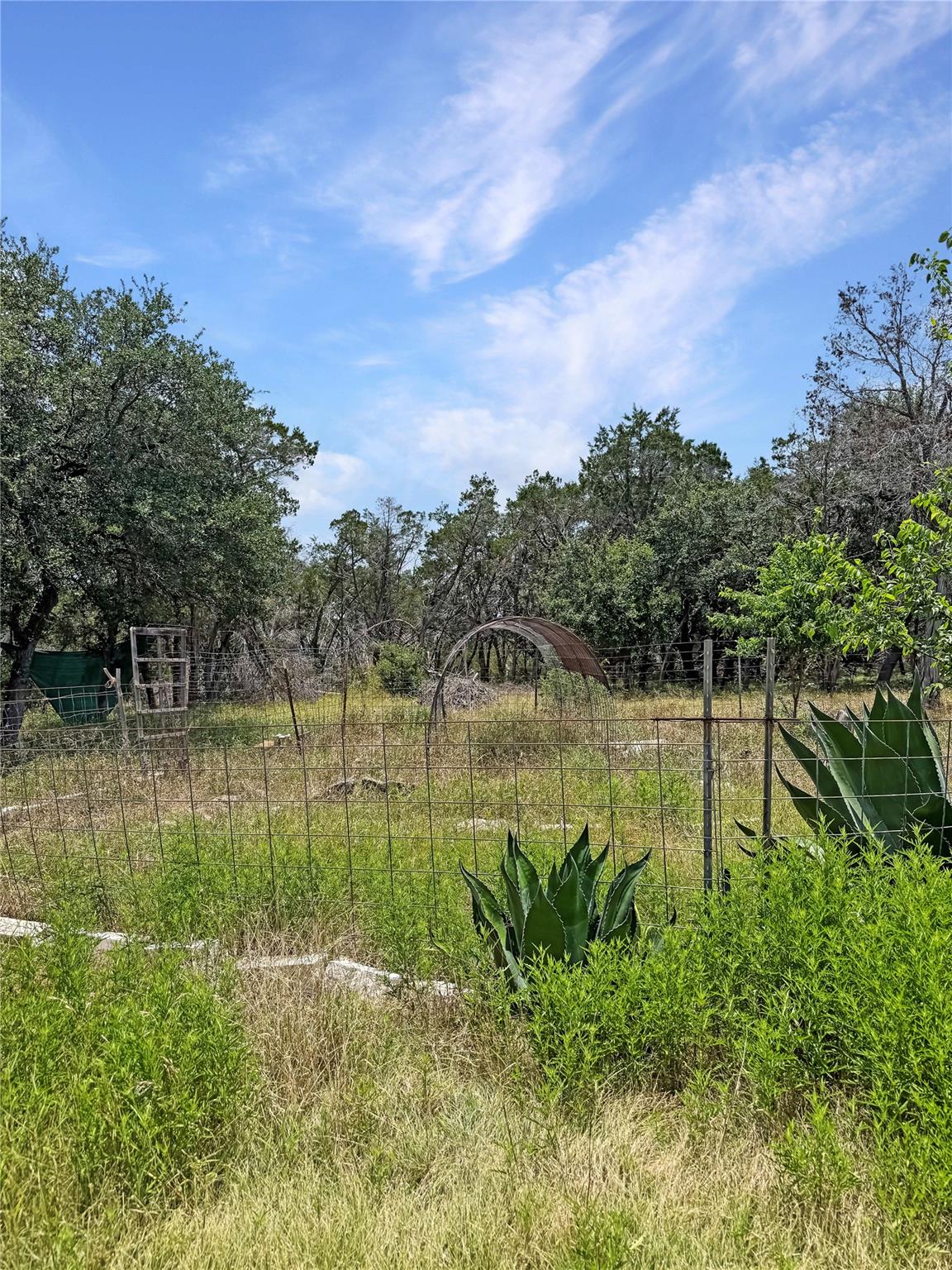 main property photo 15