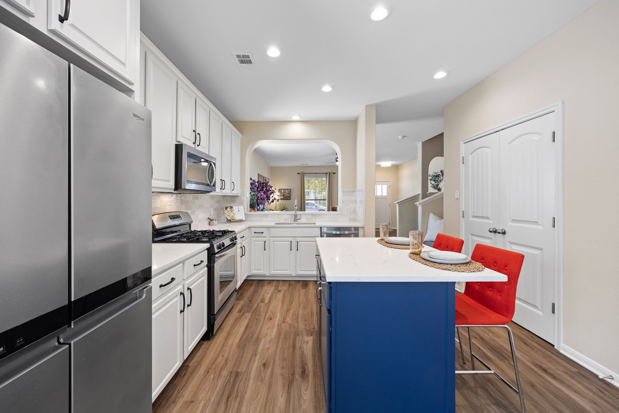 main property photo 12