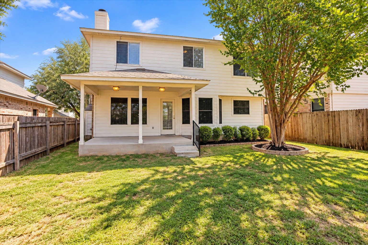 main property photo 29