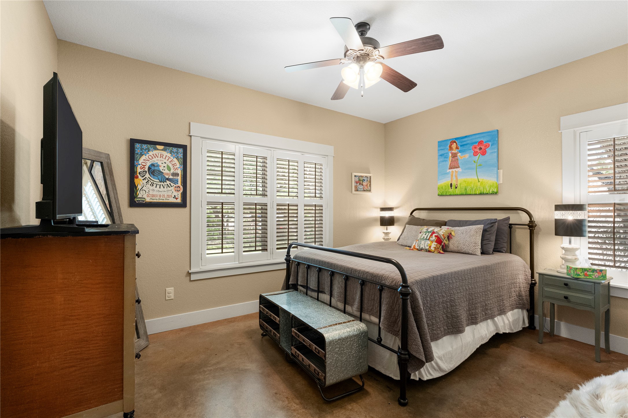 main property photo 24