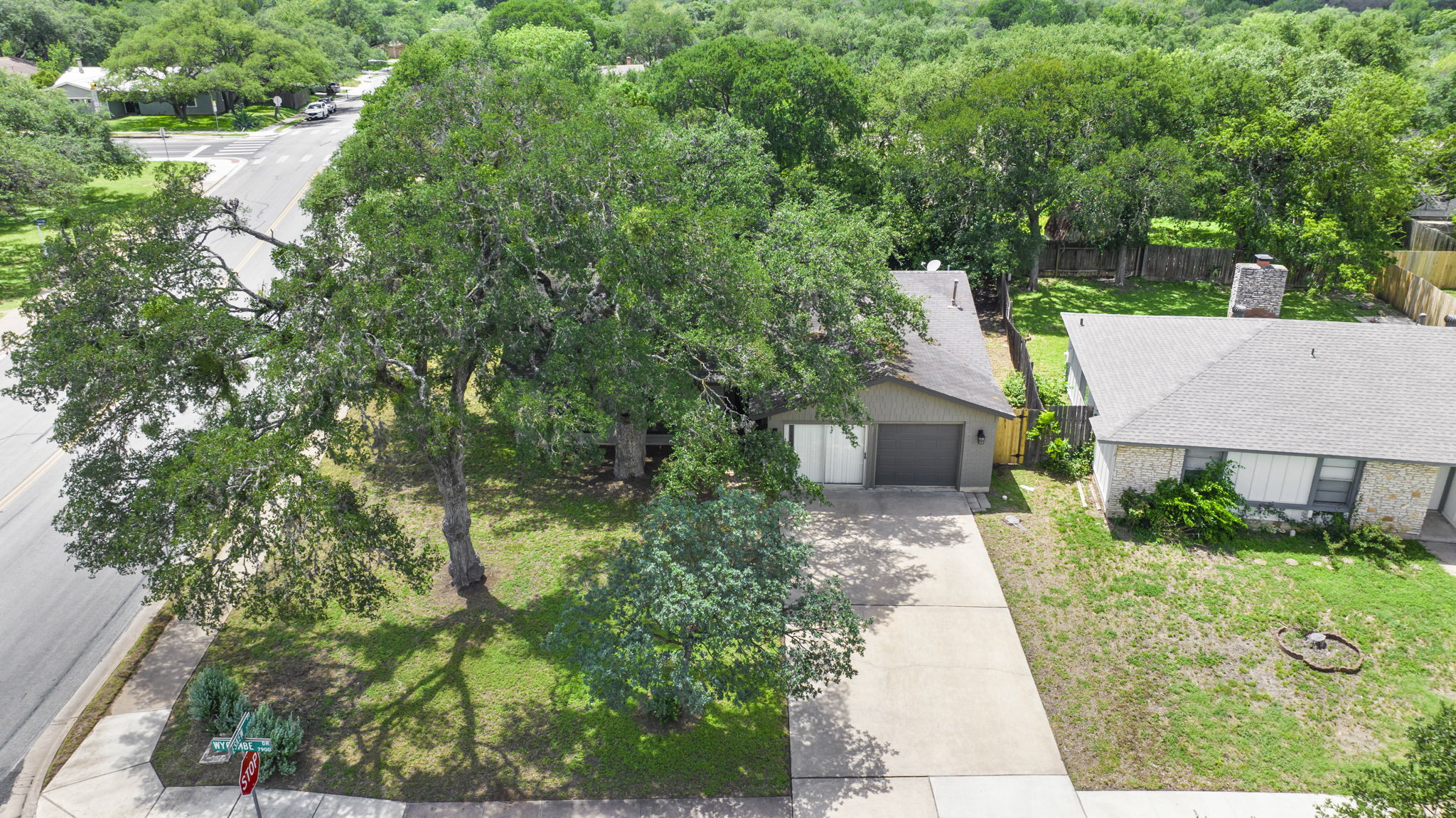 main property photo 24