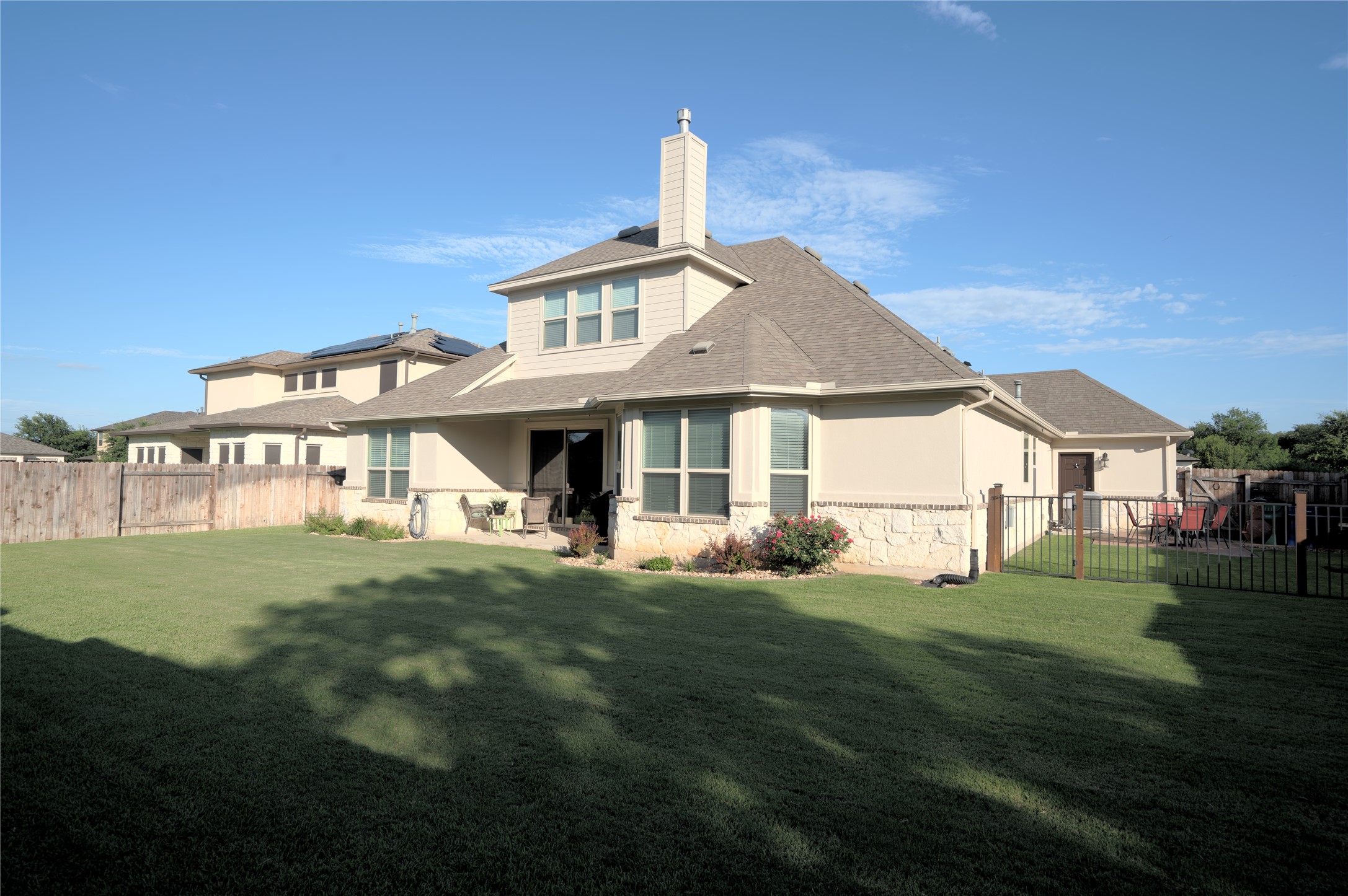 main property photo 36