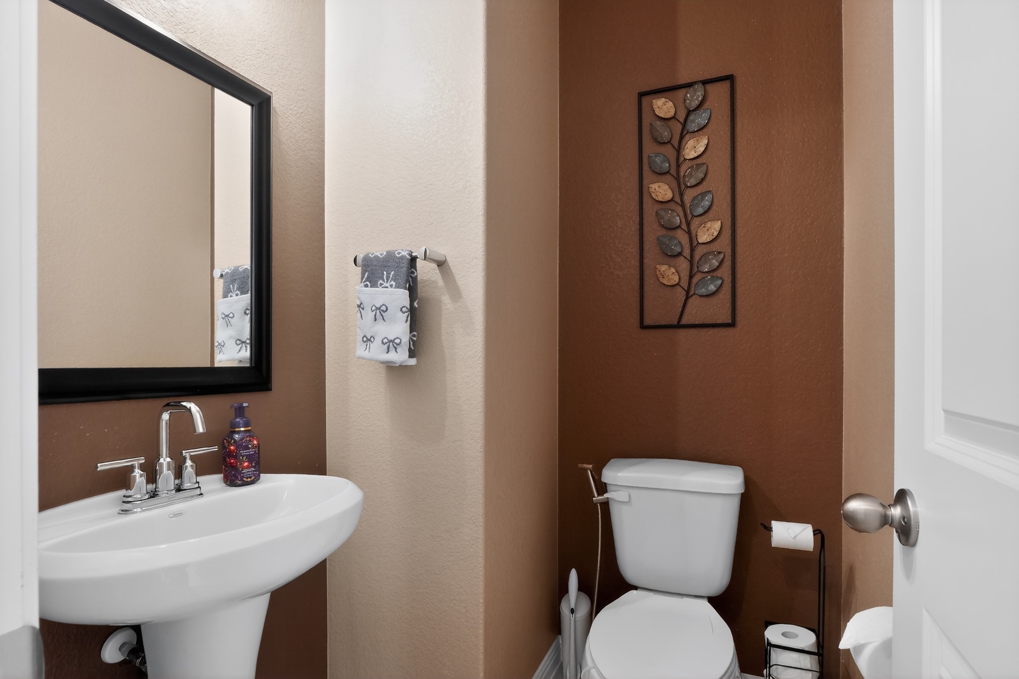 main property photo 15