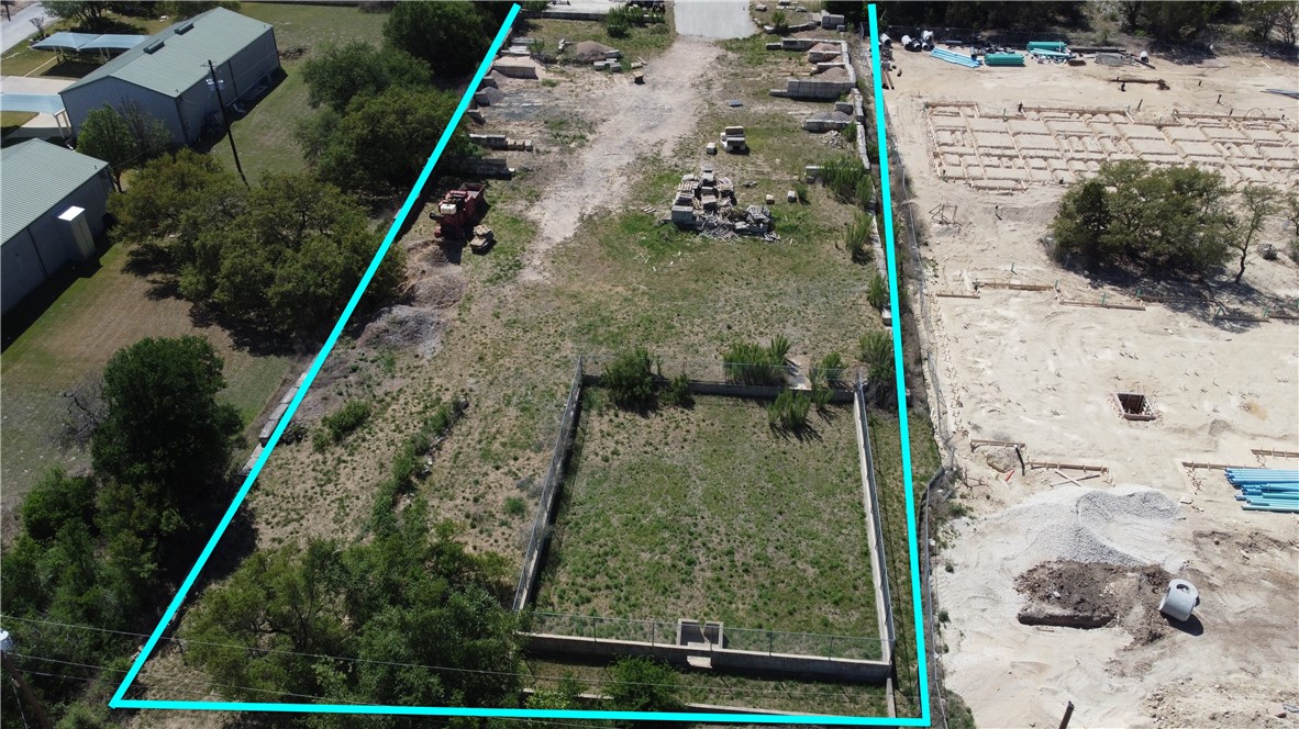 main property photo 16