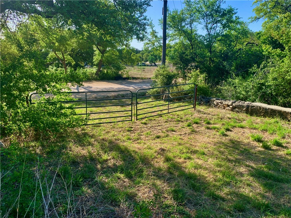main property photo 24