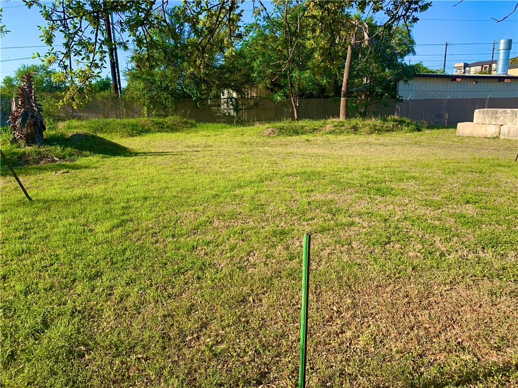 main property photo 26