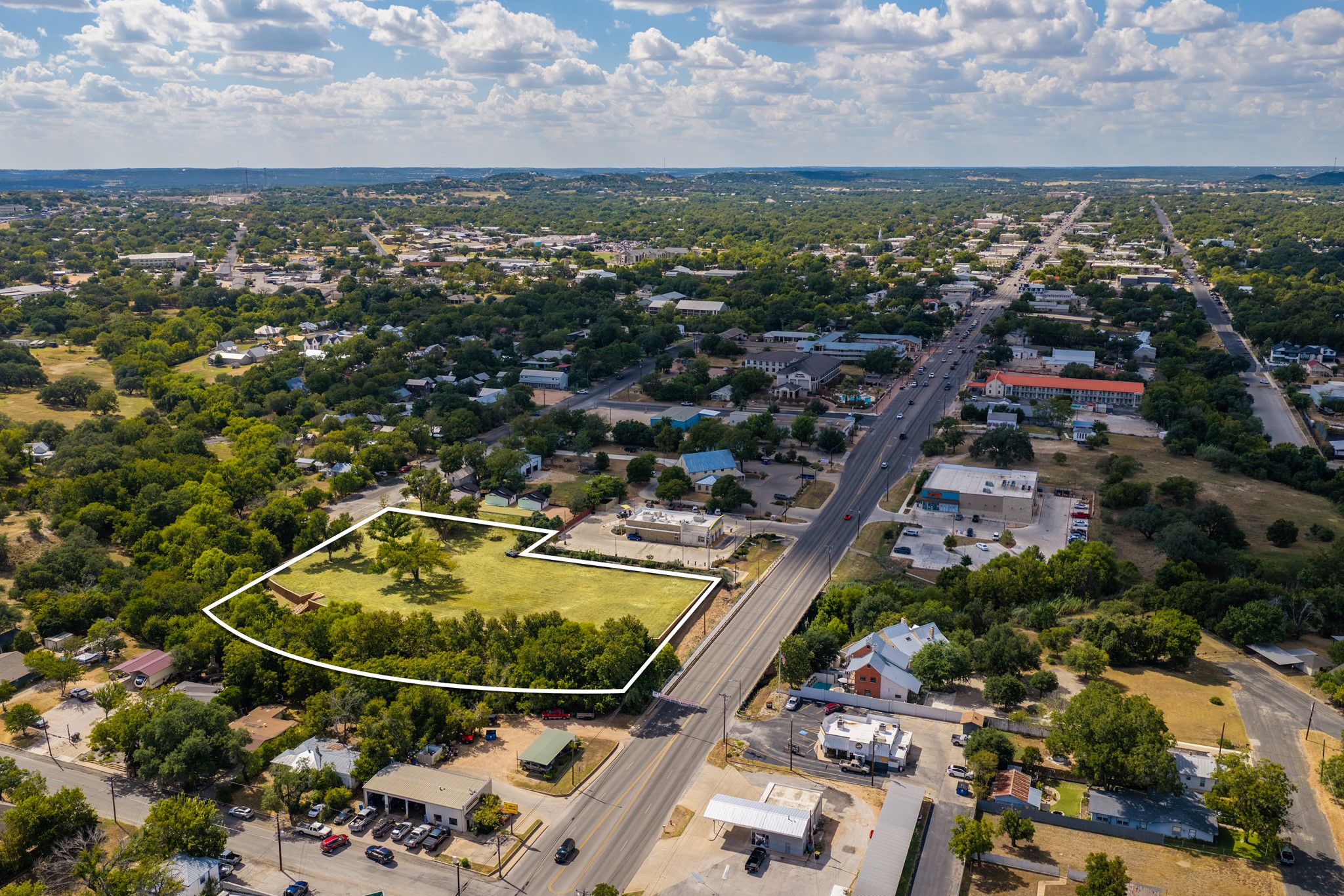 main property photo 16