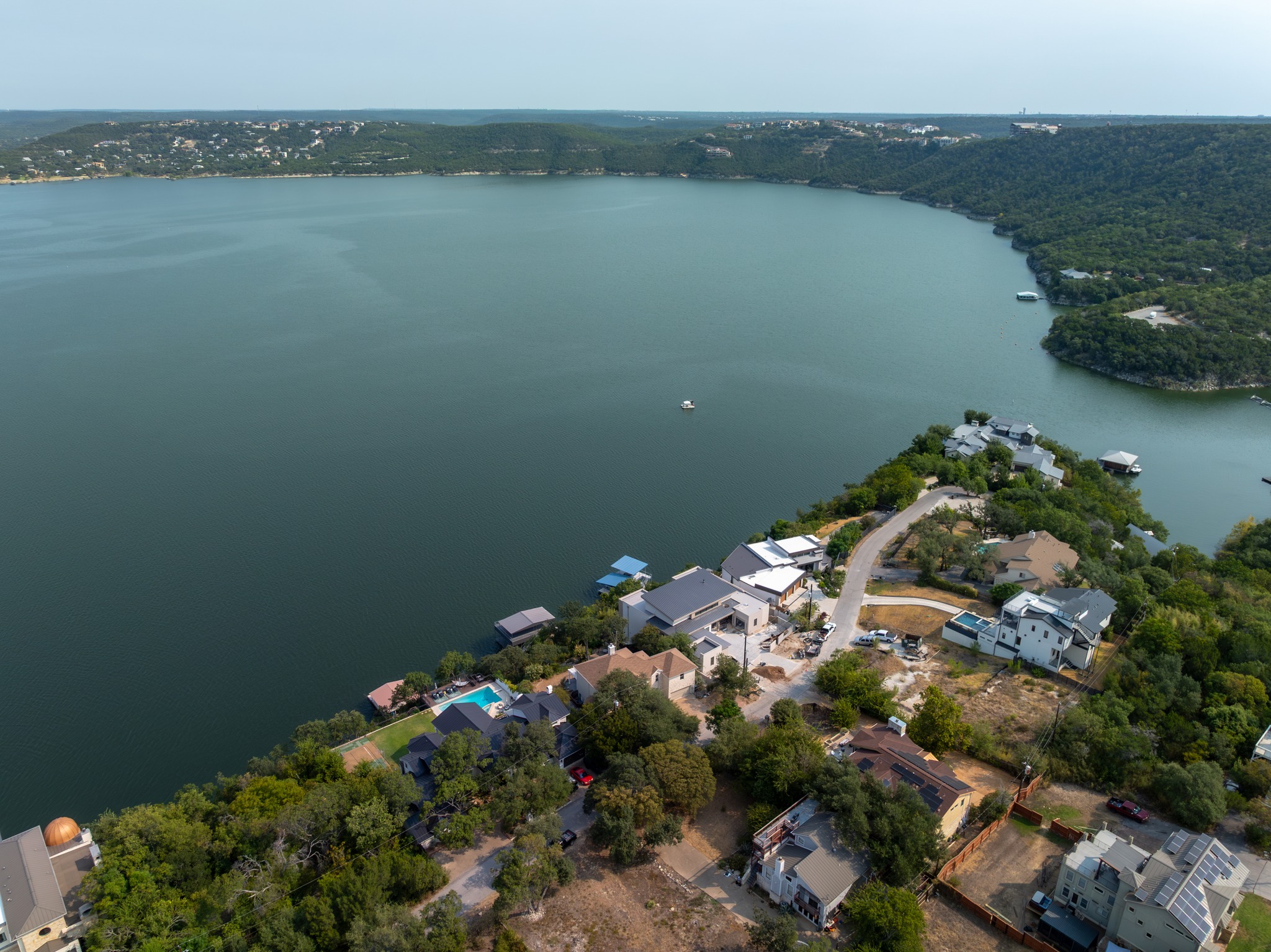 main property photo 36