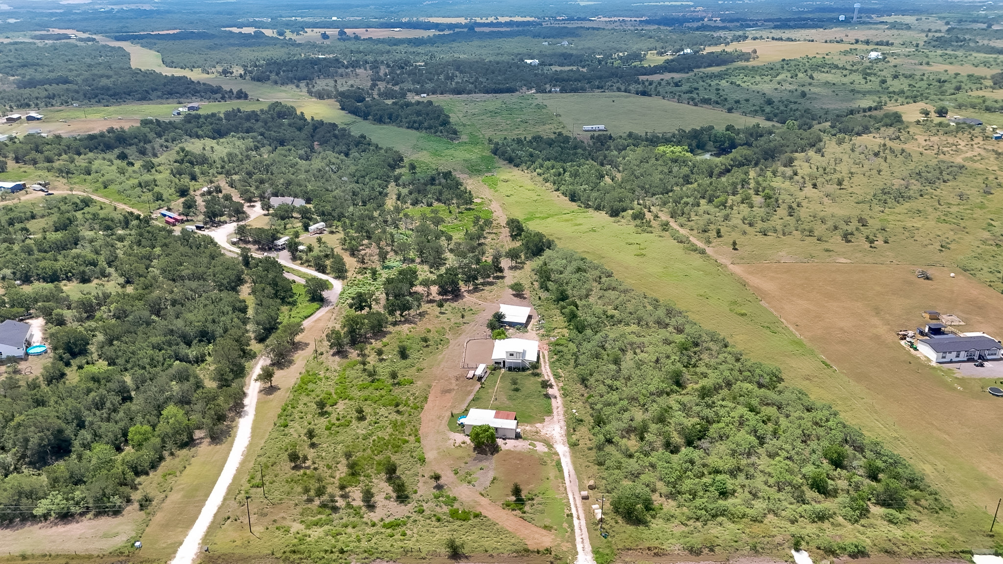 main property photo 13