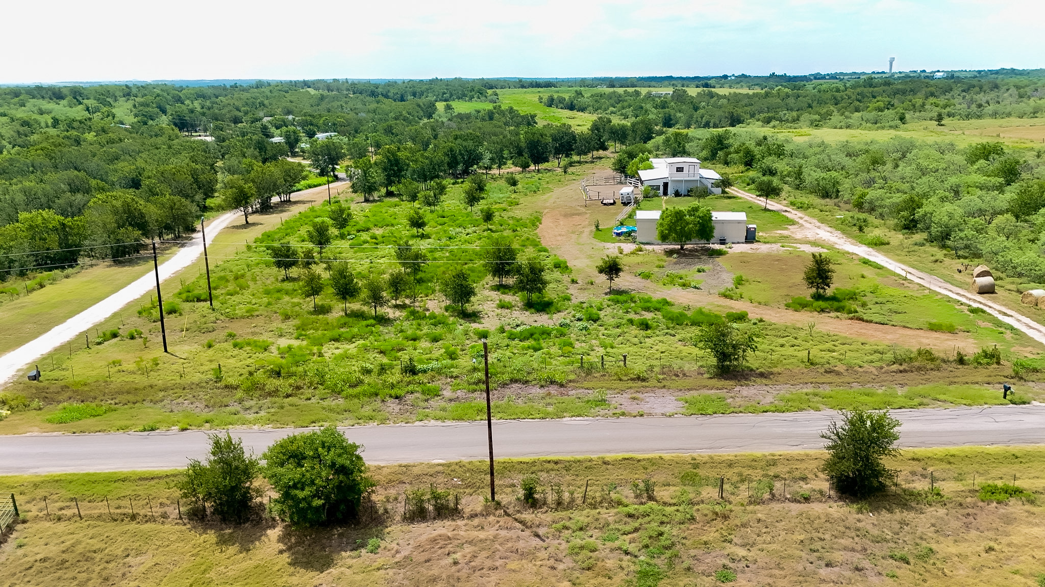 main property photo 8