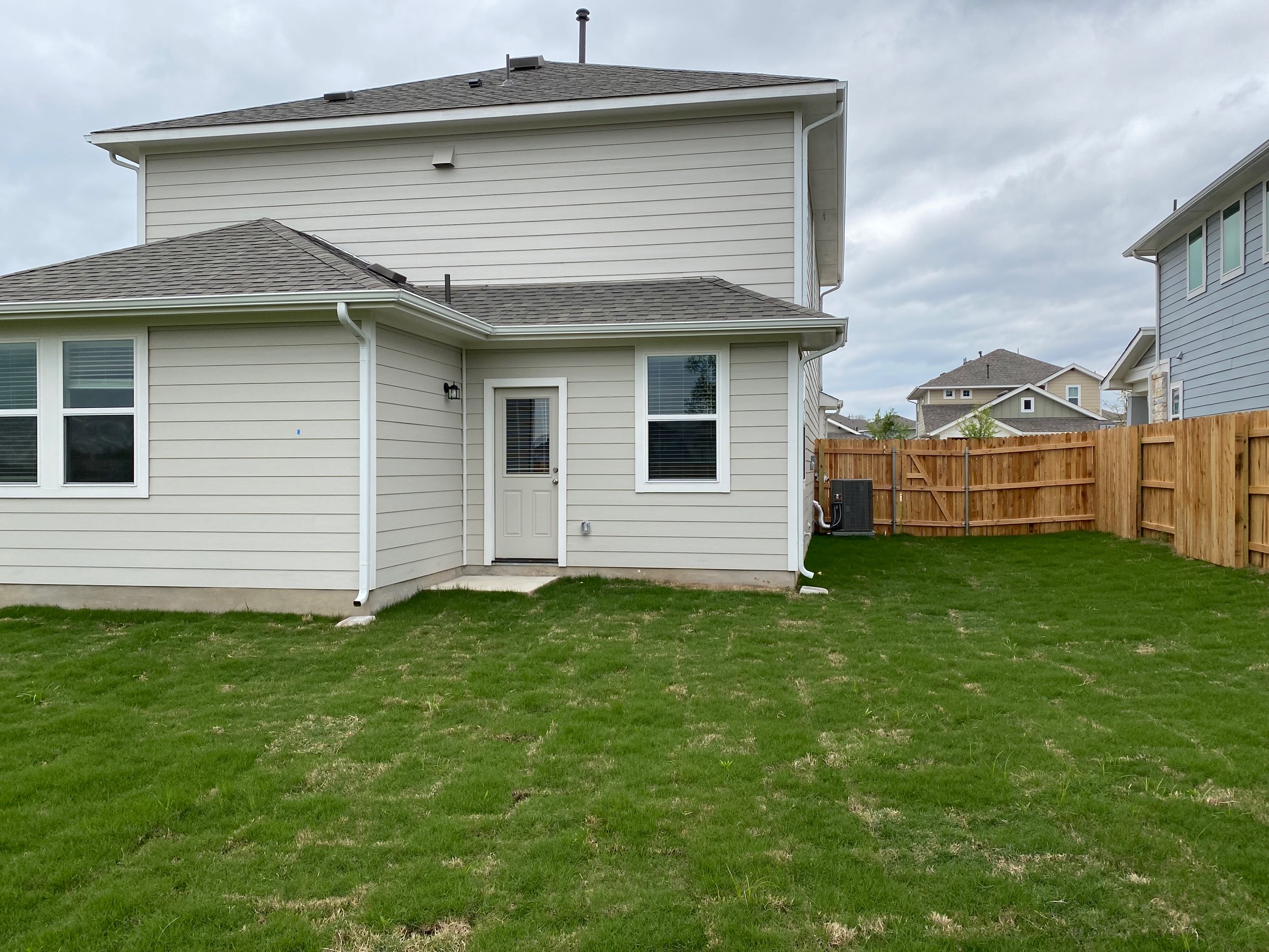 main property photo 37