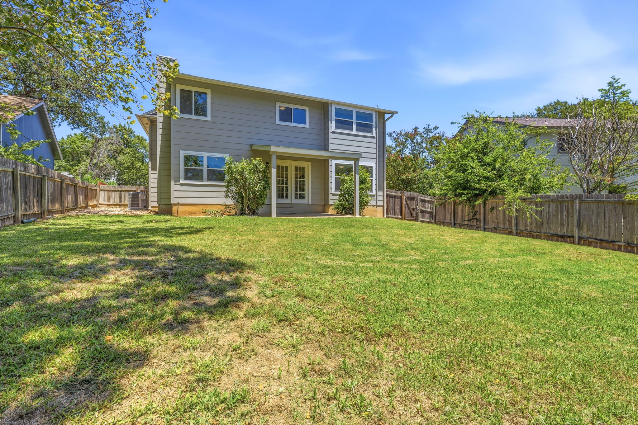 main property photo 21