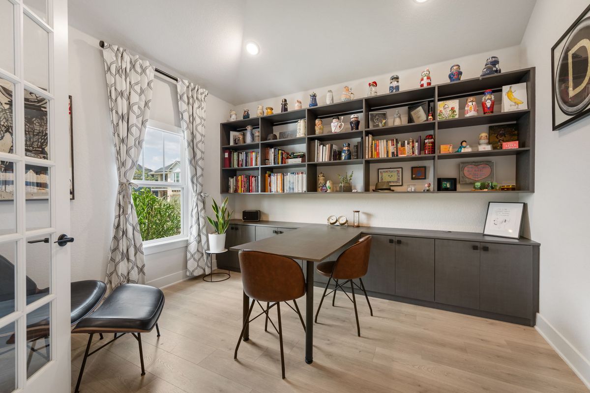 main property photo 19