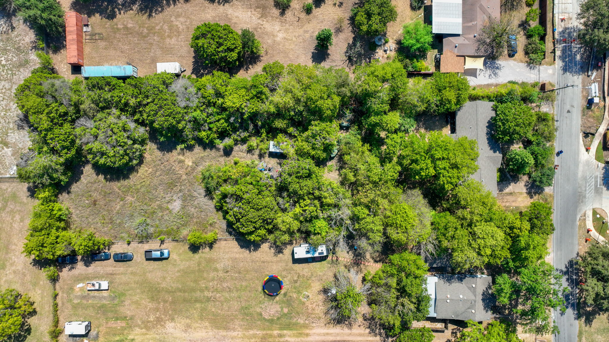 main property photo 16
