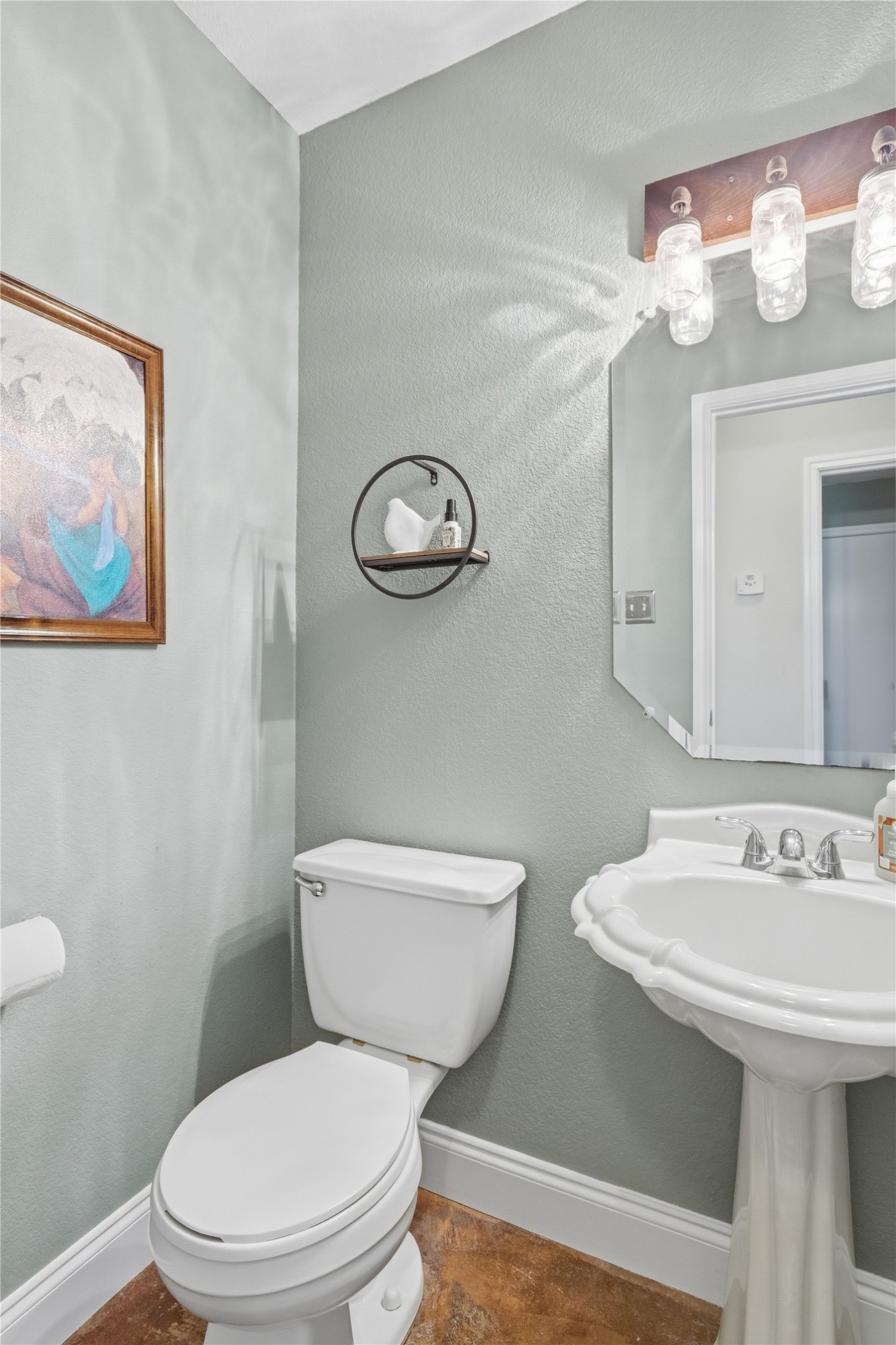 main property photo 15
