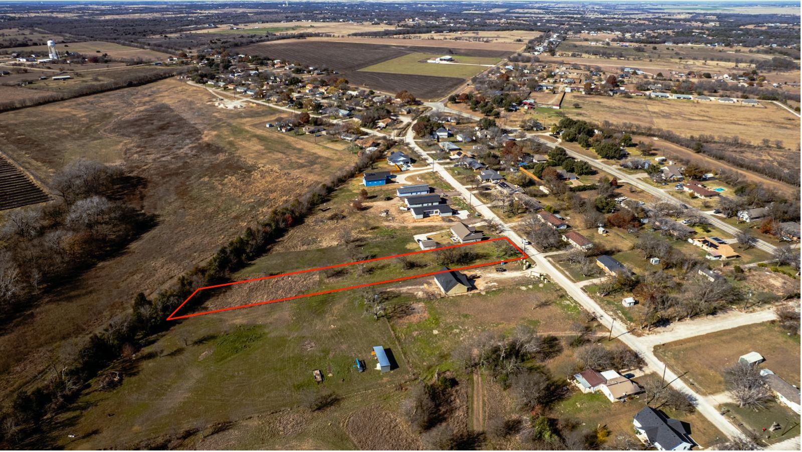 main property photo 9