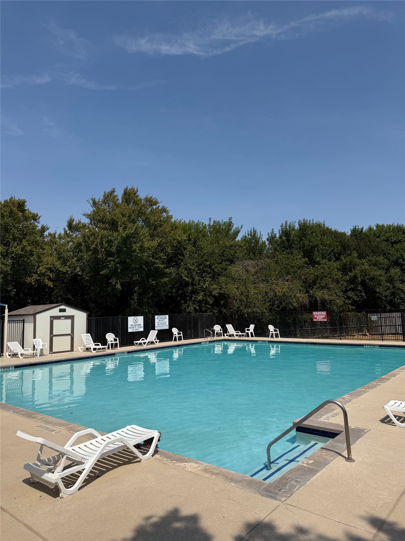 main property photo 31