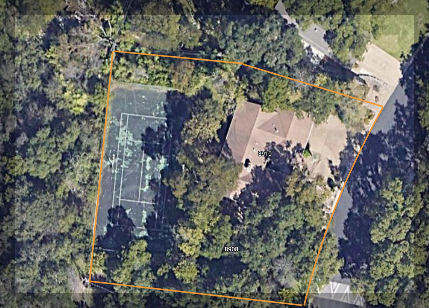 main property photo 17