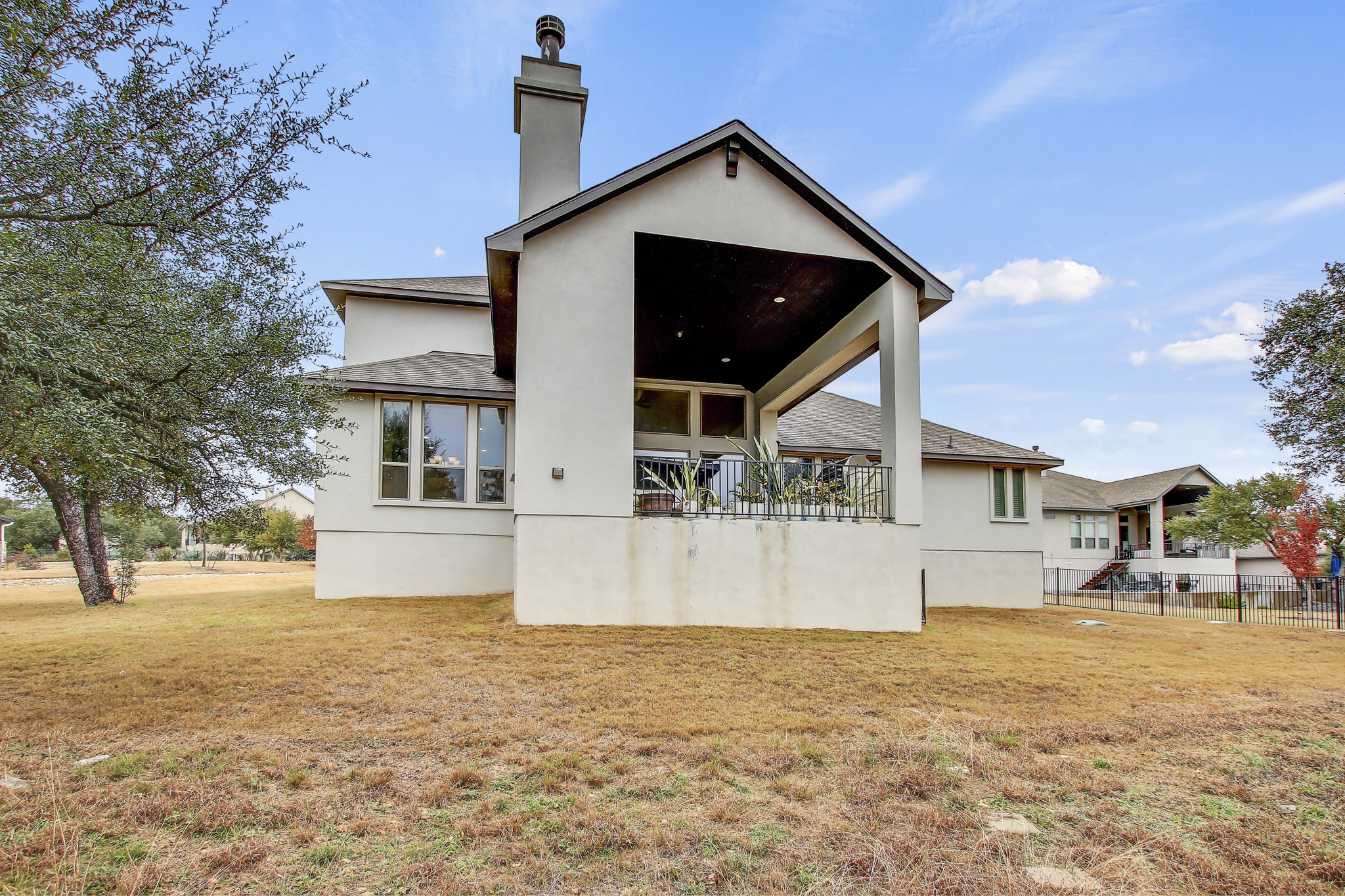 main property photo 38