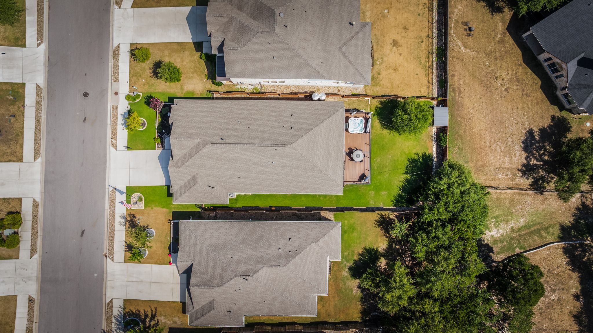 main property photo 39
