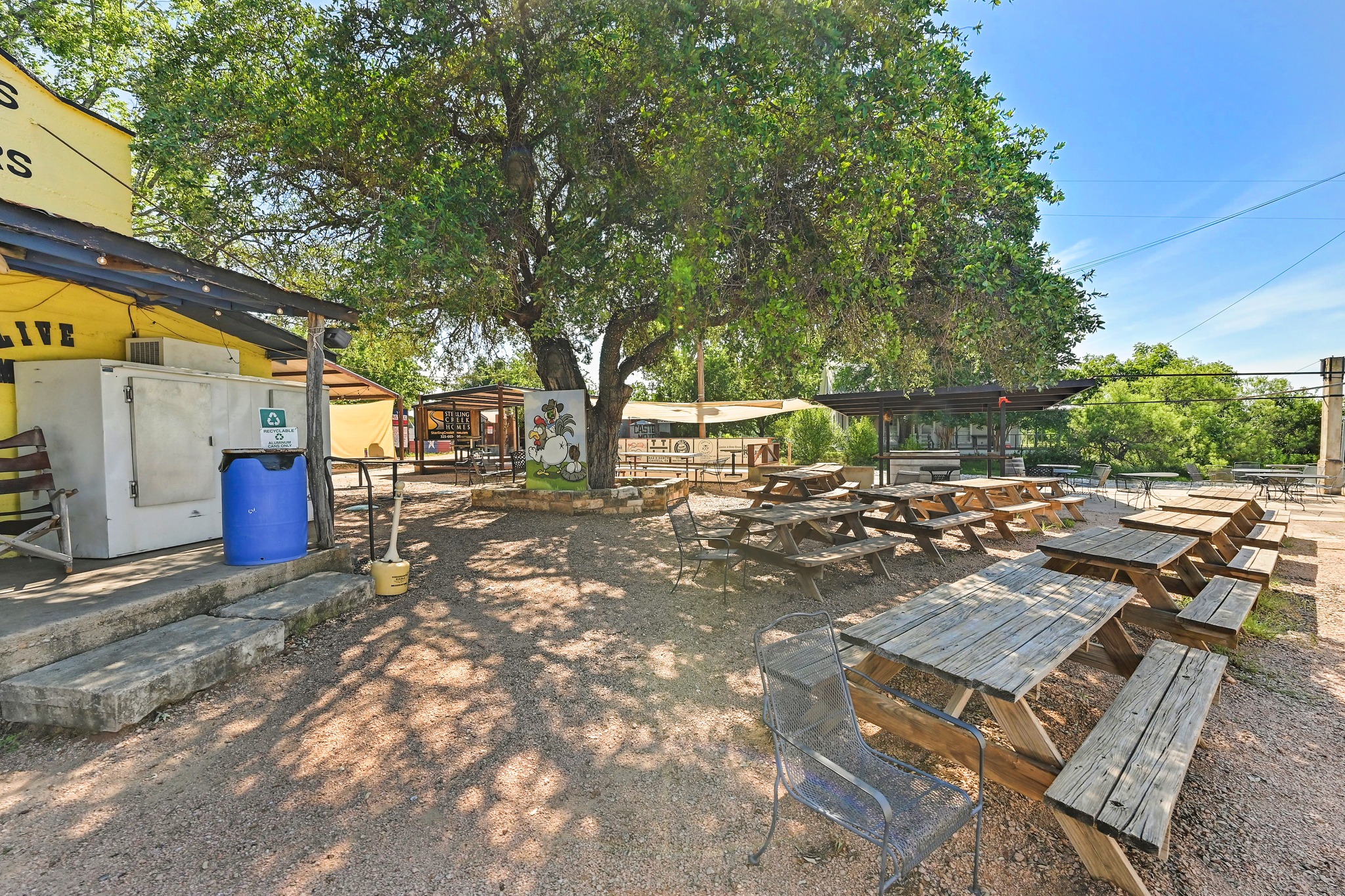 main property photo 37