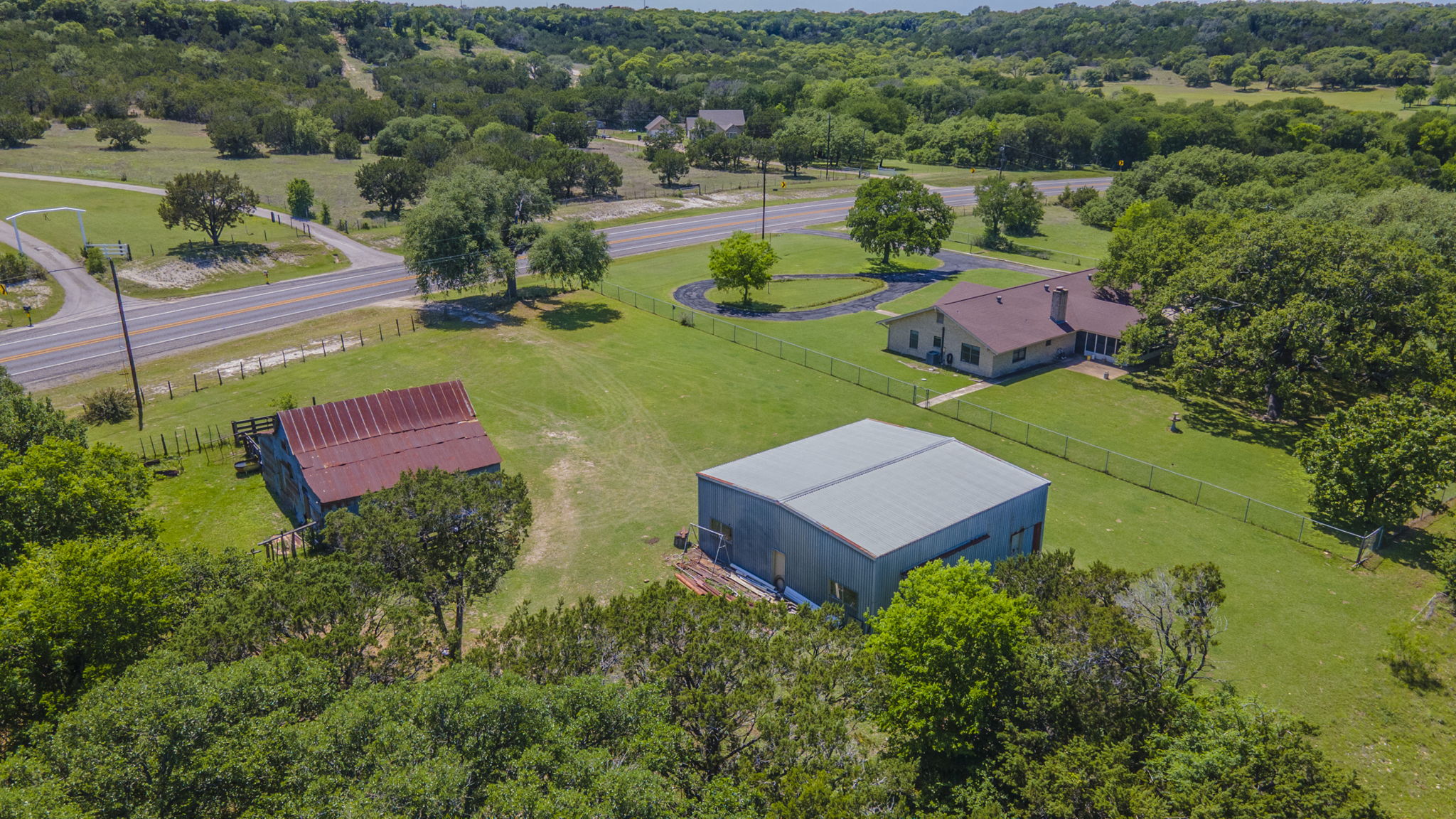 main property photo 38